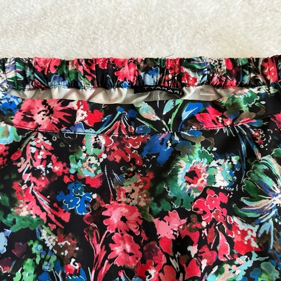 Tahari midi floral skirt. Size XS. New without Tag - Picture 5 of 5
